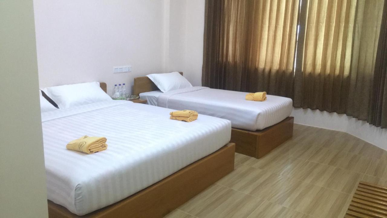 Five One Star Hotel Nyaung Shwe Eksteriør bilde