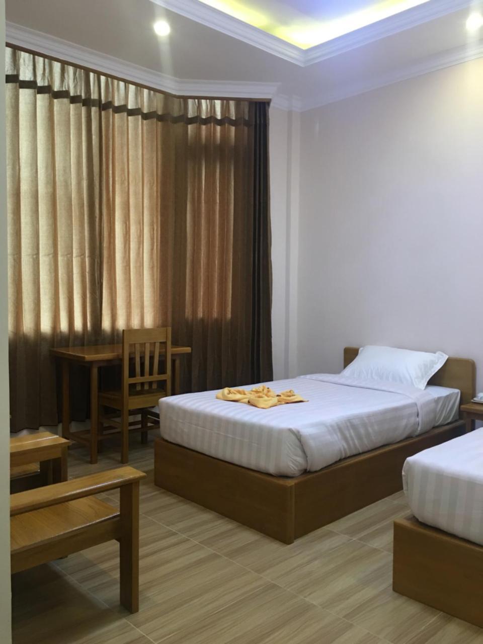 Five One Star Hotel Nyaung Shwe Eksteriør bilde